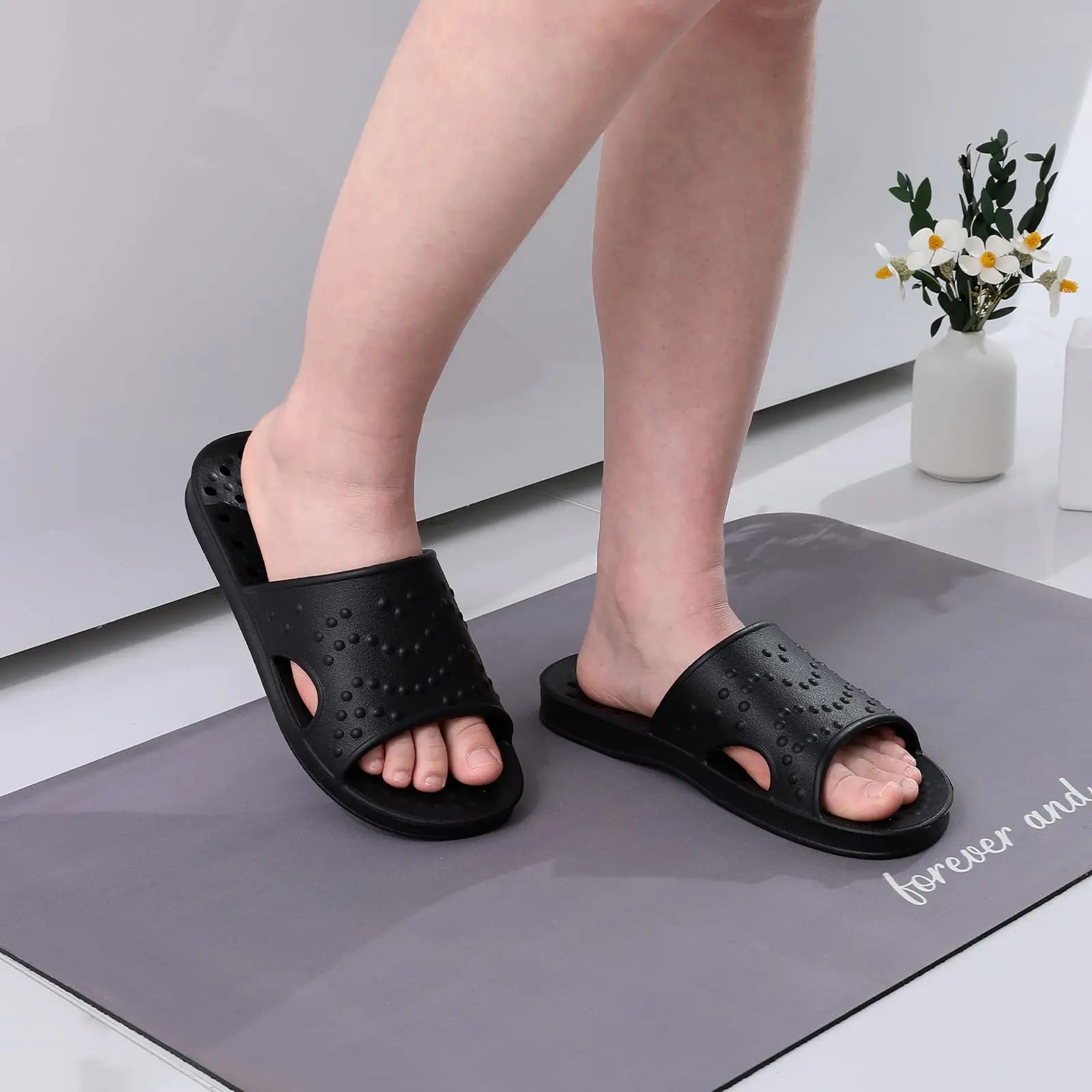 Comwarm Quick Drying Shower Slippers For Women/Men Beach Slides With Arch Support Super Soft Bathroom Slippers With Drain Holes