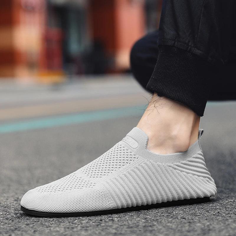 MAEDEF Summer Men Slip on Flat Breathable Brown Man Shoes Men's Comfort Soft Sole Casual Shoe Man Slippers Loafers Walking Shoes
