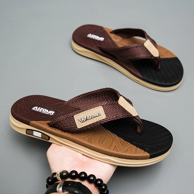 Summer trend contrasting flip flops for men wearing non-slip soft bottom braided beach sandy rubs