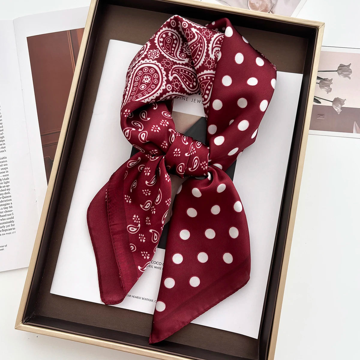 Retro Horse Print Neckerchief 70*70cm Green Square Scarf Women’s Breathable Imitation Silk Bandannas