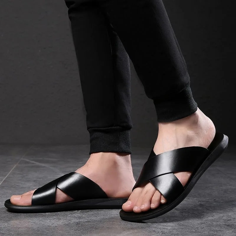 Genuine Leather Sandals for Men Casual Non-Slip Beach Shoes Fashion Soft Soled Flip Flops Men Flat Shoes