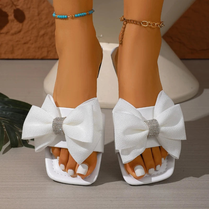 Women's Bow Design Fashionable and Comfortable Casual Slippers Outdoor Non slip and Wear resistant Flat Sandals