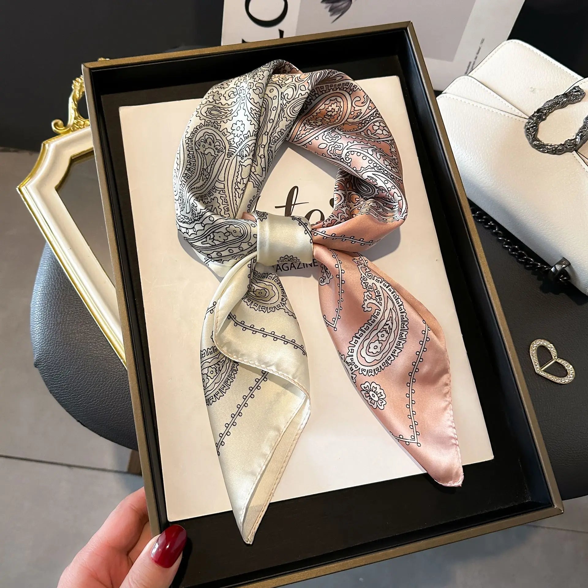 Luxury Chain Print Small Square Scarf Simulated Silk Thin Neck Scarf Fashion Sunscreen Headscarf For Women 70x70cm