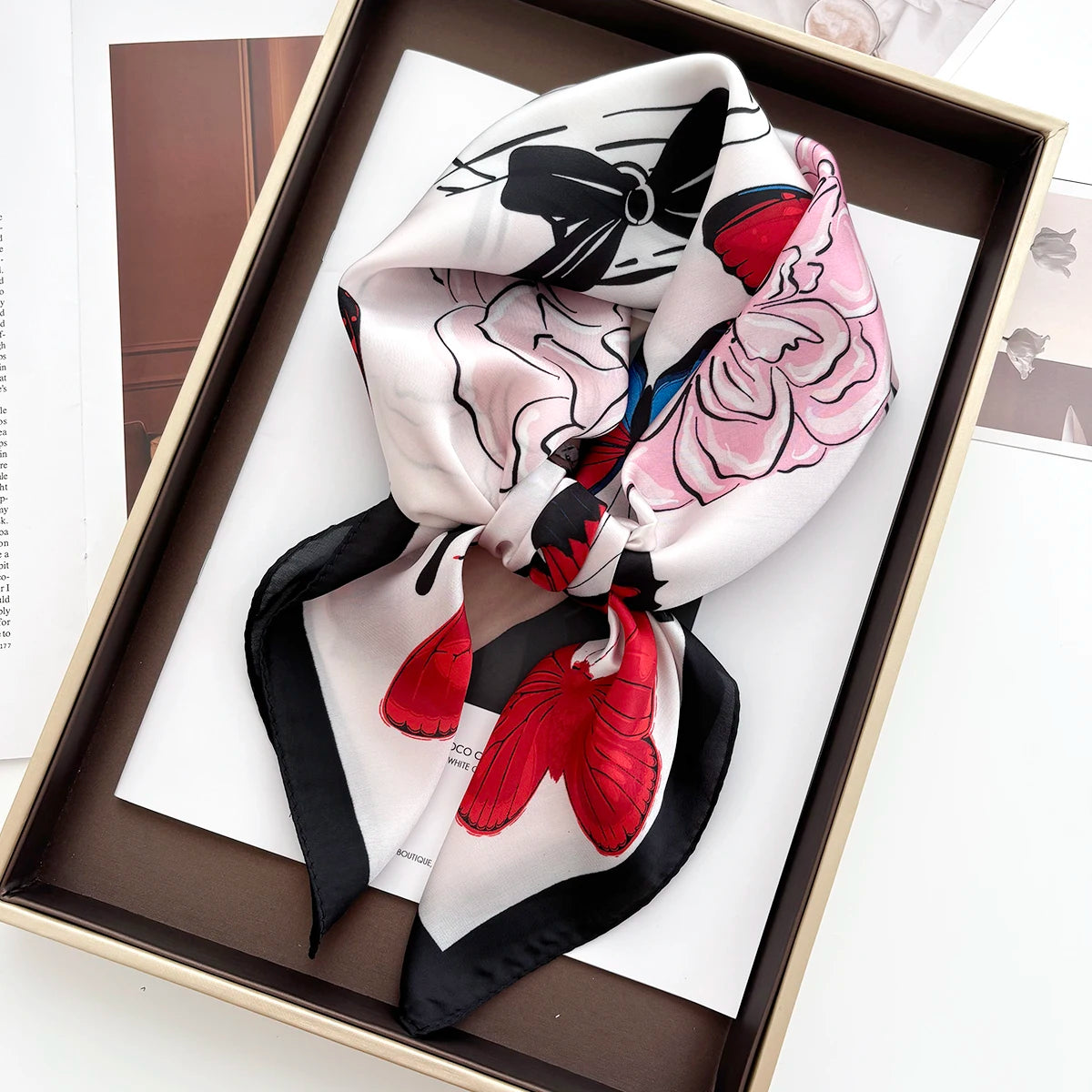 Retro Horse Print Neckerchief 70*70cm Green Square Scarf Women’s Breathable Imitation Silk Bandannas