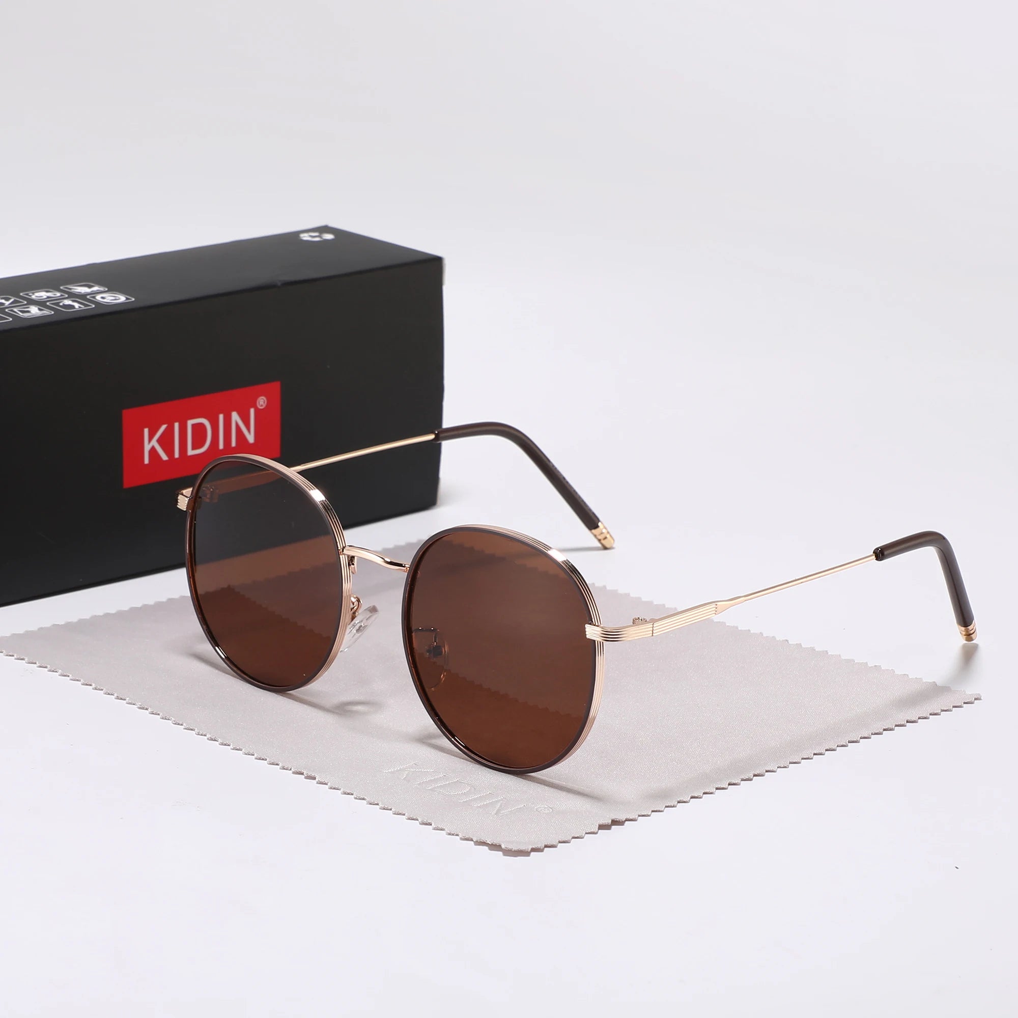 Luxury Oversized Sunglasses Metal Round Glasses UV400 Womens Vacation Style Sunglasses Daily Outfit Summer Travel Sunglasses