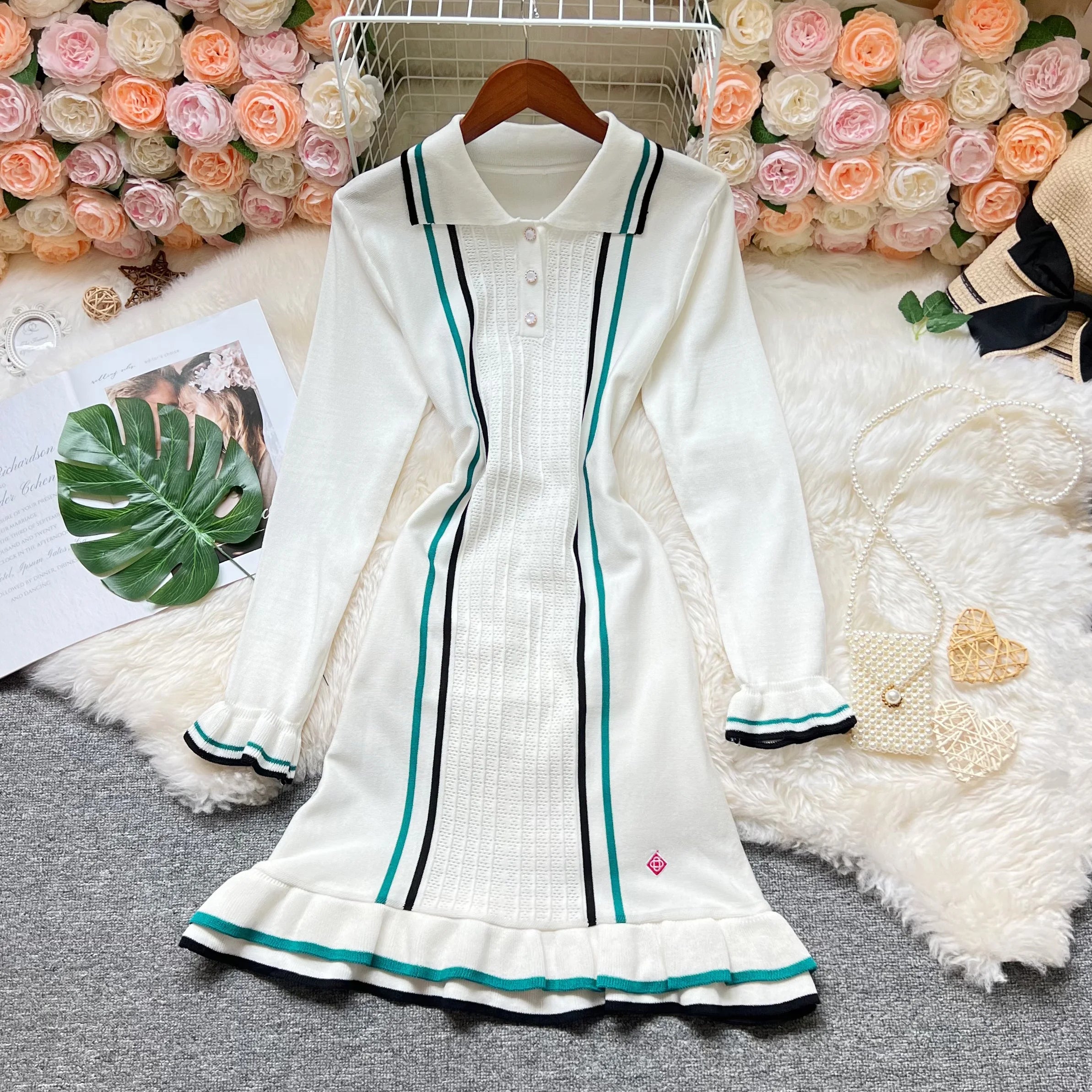 Hips Knitted Mini Dress 2026 Summer Vintage Turn-down Collar Ruffled