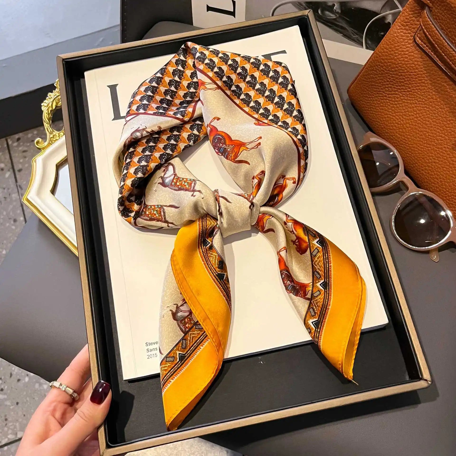 Luxury Imitation Silk Scarf Black And White Striped Head Wrap For Women Multifunction Silk Feeling Neckerchief