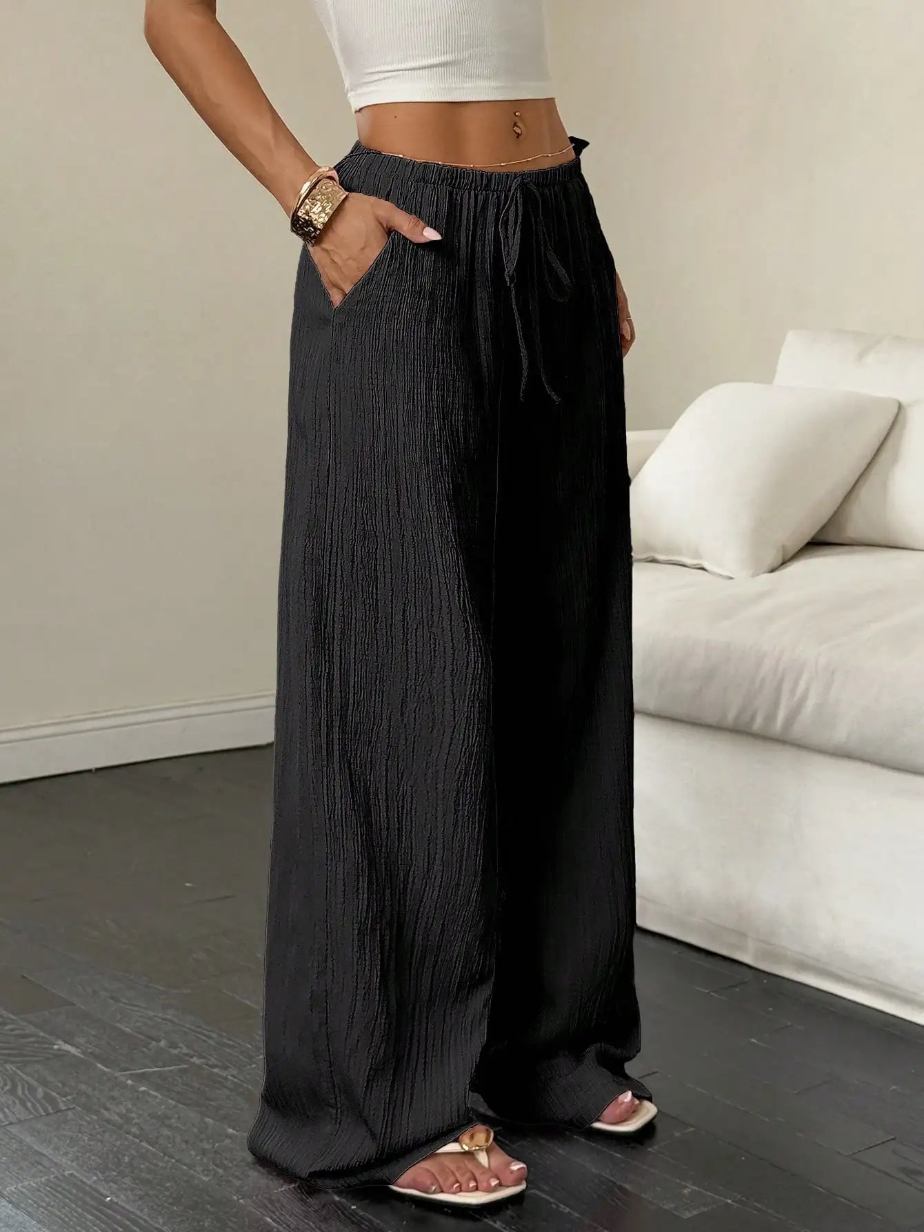 Straight leg floor length pants with European and American temperament